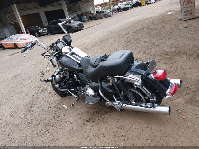 2015 HARLEY-DAVIDSON FLHTK 1HD1KEL36FB634474 Photo 2