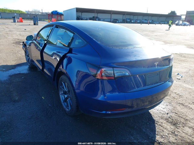 2021 TESLA MODEL 3 5YJ3E1EA6MF058532 Photo 2