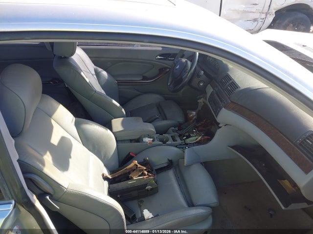 44114889 :رقم المزاد ، WBABN53472PH02154 vin ، 2002 Bmw 330ci مزاد بيع