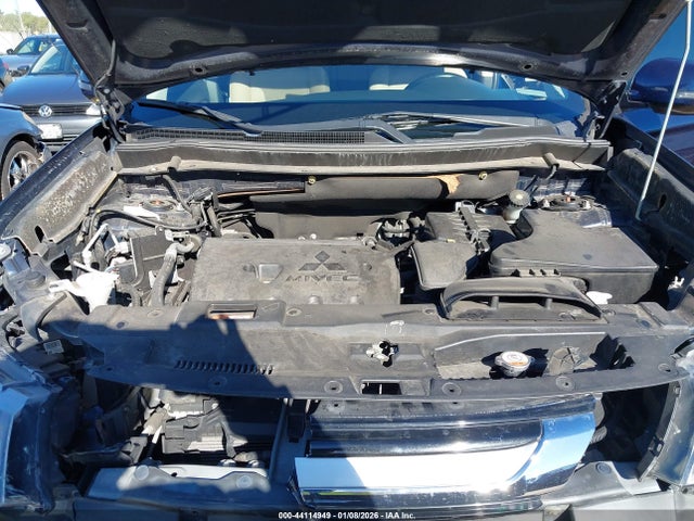 2017 MITSUBISHI OUTLANDER JA4AD3A33HZ055904 Photo 9