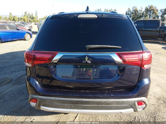 Mitsubishi Outlander Se 2017 JA4AD3A33HZ055904 Image 16