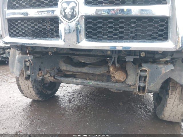 3C6UR5HJ5HG737808 RAM 2500 Tradesman 4x4 8&#039; Box