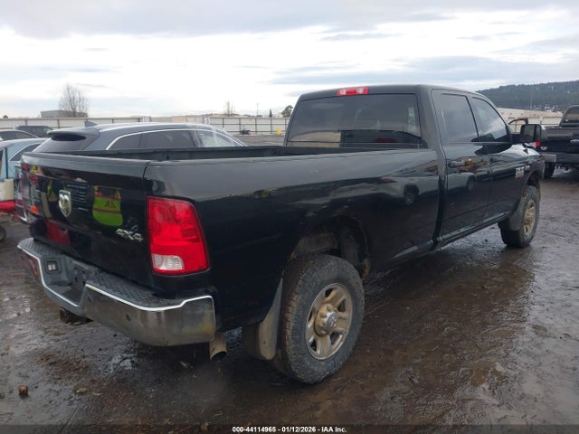 3C6UR5HJ5HG737808 RAM 2500 Tradesman 4x4 8&#039; Box