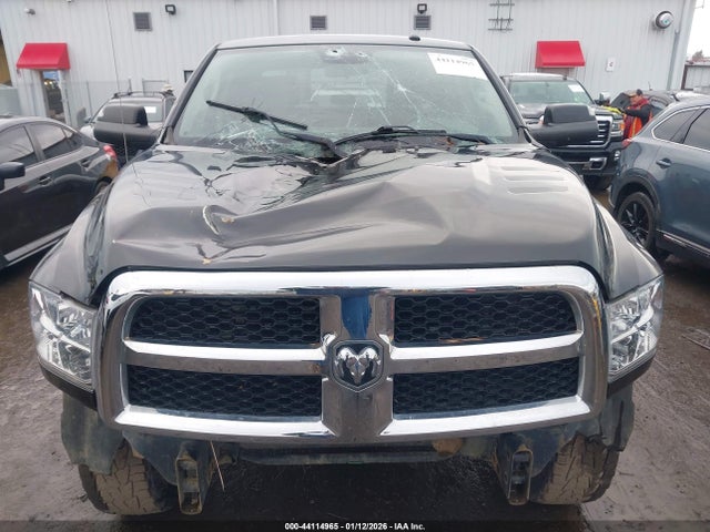 3C6UR5HJ5HG737808 RAM 2500 Tradesman 4x4 8&#039; Box