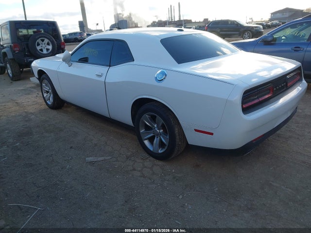 2016 DODGE CHALLENGER 2C3CDZAG7GH352732 Photo 2
