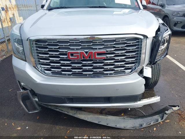 2018 Gmc Yukon Xl Denali მანქანა იყიდება აუქციონზე, vin: 1GKS1HKJ5JR225249, აუქციონის ნომერი: 44114988