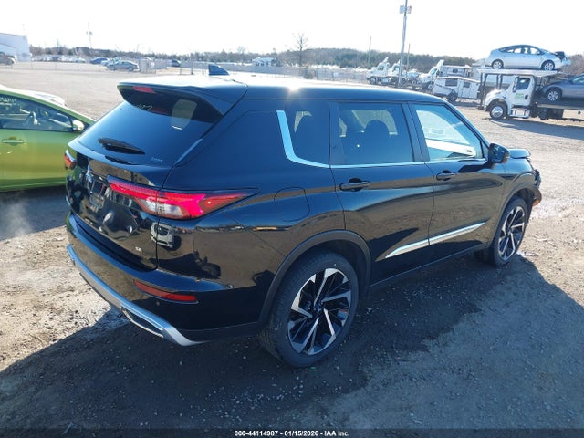 2024 MITSUBISHI OUTLANDER JA4J4VA82RZ022904 Photo 3