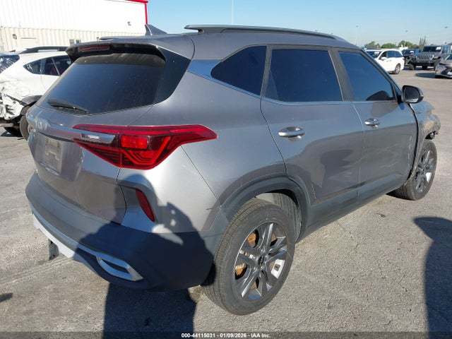 KIA SELTOS S 2022 KNDEU2AA5N7300631 Image 4