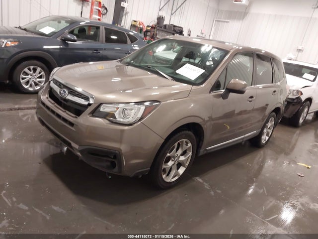 Subaru Forester 2.5i Touring 2018 JF2SJAWC8JH558356 Image 2