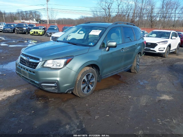 2017 SUBARU FORESTER JF2SJAEC0HH413517 Photo 1