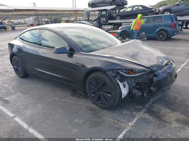 Tesla Model 3 Long Range All-wheel Drive 2025 5YJ3E1EB2SF897647 Image 12