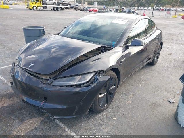 2025 TESLA MODEL 3 5YJ3E1EB2SF897647 Photo 1