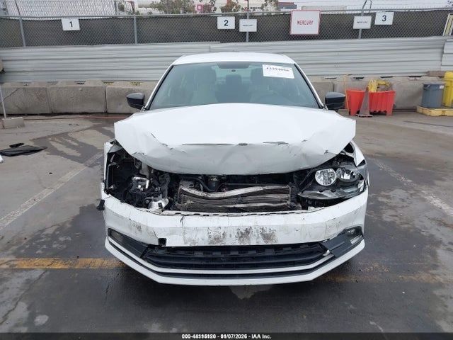 Продажа на аукционе авто 2016 Volkswagen Jetta 1.8t Sport, vin: 3VWD17AJ8GM393684, номер лота: 44115120