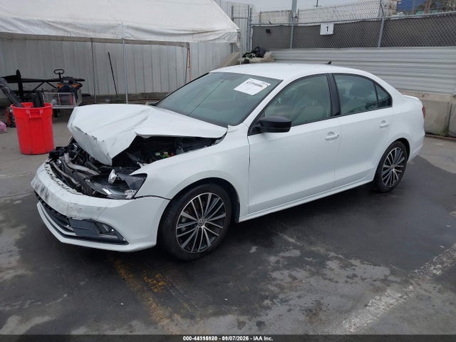 Продажа на аукционе авто 2016 Volkswagen Jetta 1.8t Sport, vin: 3VWD17AJ8GM393684, номер лота: 44115120