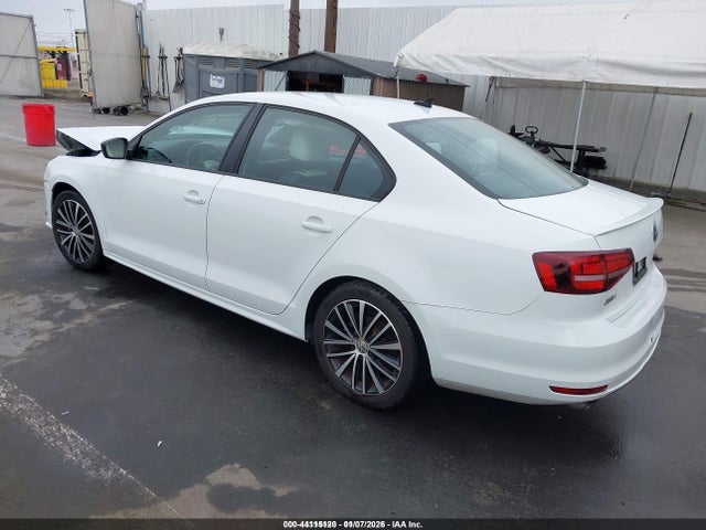Продажа на аукционе авто 2016 Volkswagen Jetta 1.8t Sport, vin: 3VWD17AJ8GM393684, номер лота: 44115120