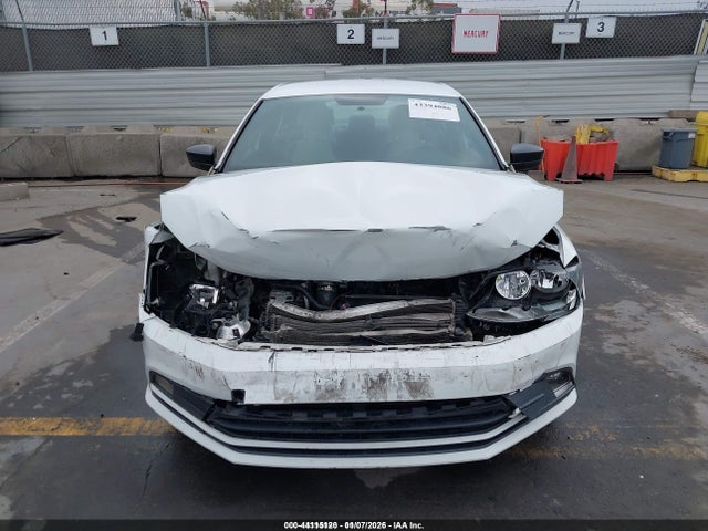 Продажа на аукционе авто 2016 Volkswagen Jetta 1.8t Sport, vin: 3VWD17AJ8GM393684, номер лота: 44115120