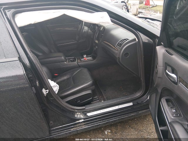 2018 CHRYSLER 300 2C3CCAEG4JH269927 Photo 4