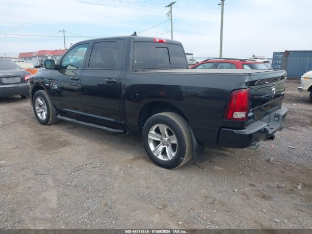 2015 RAM 1500 1C6RR7MT3FS697825 Photo 2