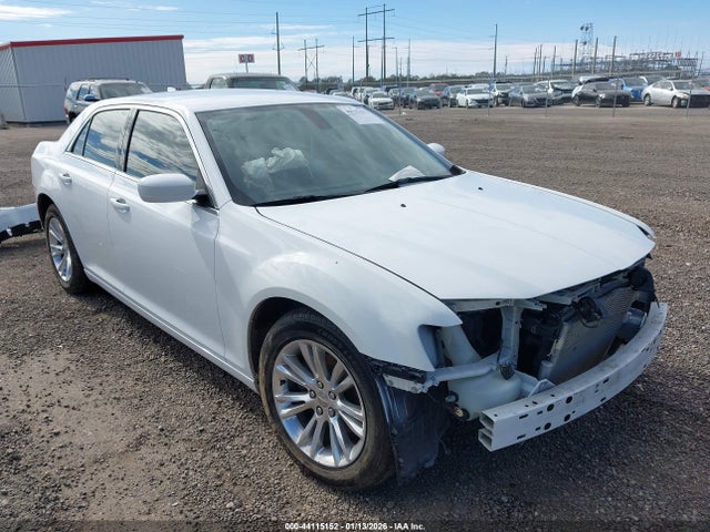 2019 CHRYSLER 300 2C3CCAAG5KH693799