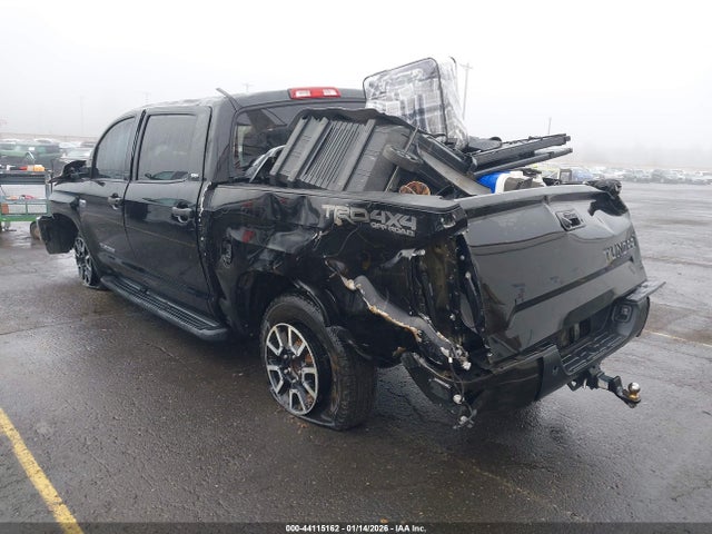 5TFDY5F18GX537773 Toyota Tundra Sr5 5.7l V8