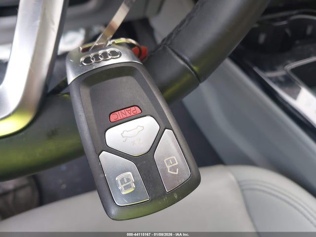 44115167 :رقم المزاد ، WAUBBAF49NN004087 vin ، 2022 Audi A4 Premium Plus 40 Tfsi Quattro S Tronic مزاد بيع