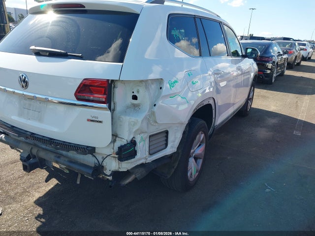 Продаж на аукціоні авто 2018 Volkswagen Atlas 3.6l V6 Sel, vin: 1V2MR2CAOJC557030, номер лоту: 44115170