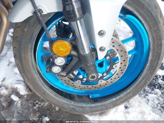 Yamaha MT09 2025 JYARN94E3SA002417 Image 17