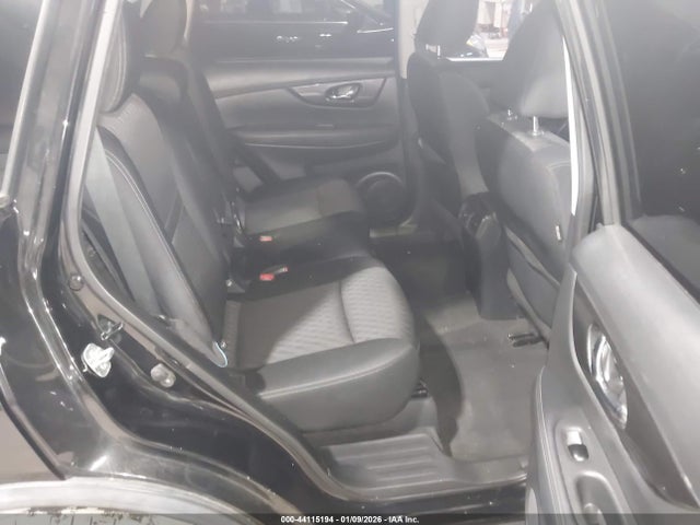 Продажа на аукционе авто 2018 Nissan Rogue Sv, vin: KNMAT2MT1JP515352, номер лота: 44115194