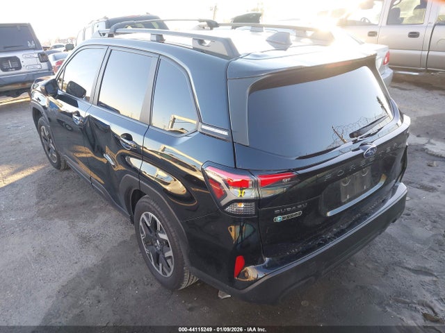 Subaru Forester Premium 2025 JF2SLDDC3SH421678 Image 3
