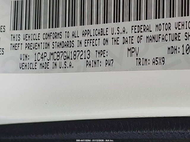 1C4PJMCB7GW187213 Jeep Cherokee Altitude