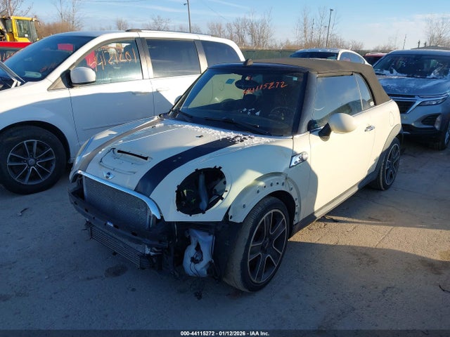 2011 MINI COOPER S WMWZP3C58BT249351 Photo 1
