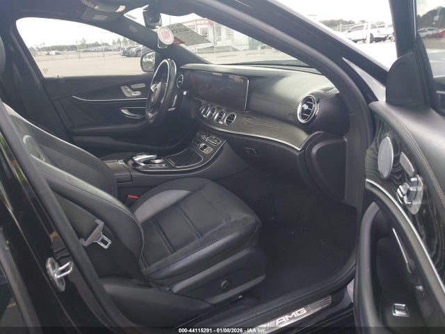 2018 MERCEDES-BENZ AMG E 43 WDDZF6EB6JA483742 Photo 4