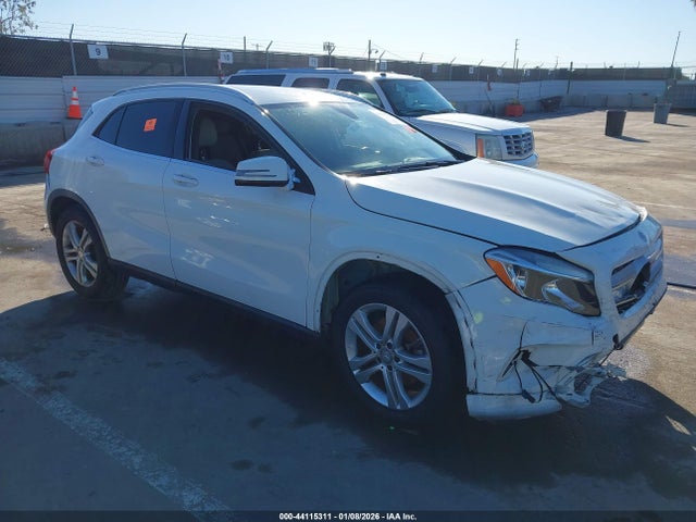 2016 MERCEDES-BENZ GLA 250 WDCTG4EB2GJ193244