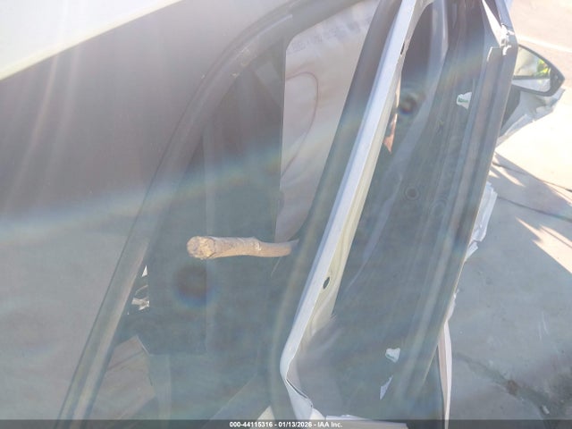 Volkswagen ID.4 PRO 2022 WVGRMPE27NP071205 Image 24