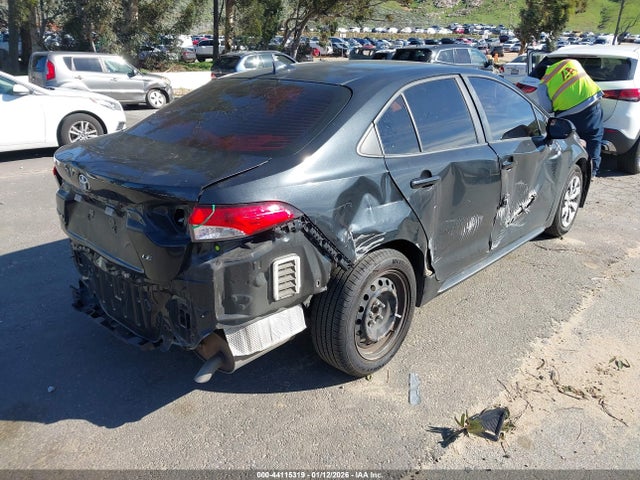 JTDEPMAE3MJ183543 Toyota COROLLA LE