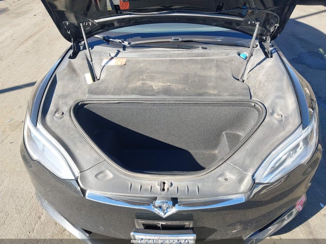 2017 Tesla Model S 100d/60d/75d/90d/p100d მანქანა იყიდება აუქციონზე, vin: 5YJSA1E2XHF193387, აუქციონის ნომერი: 44115332