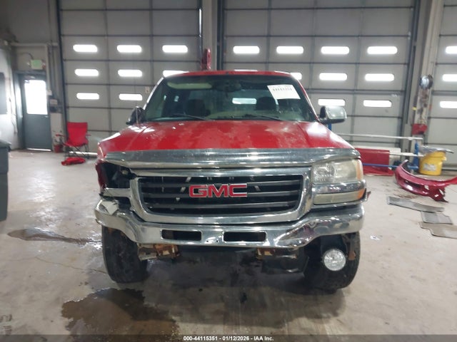 Продажа на аукционе авто 2005 Gmc Sierra 1500 Sle, vin: 2GTEK13T151184713, номер лота: 44115351