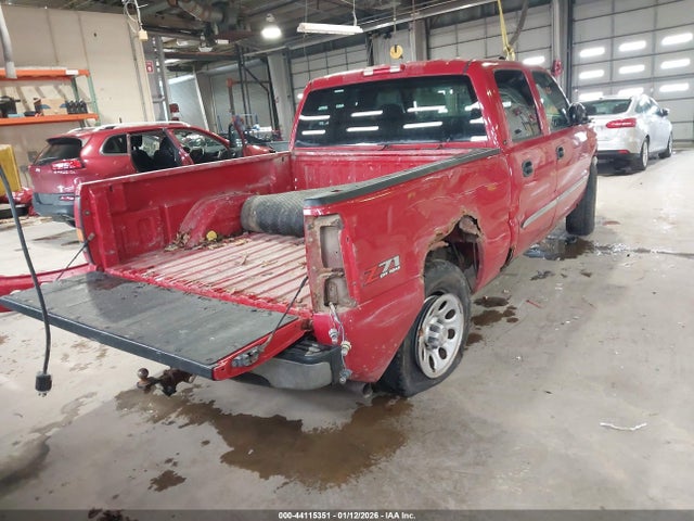 Продажа на аукционе авто 2005 Gmc Sierra 1500 Sle, vin: 2GTEK13T151184713, номер лота: 44115351