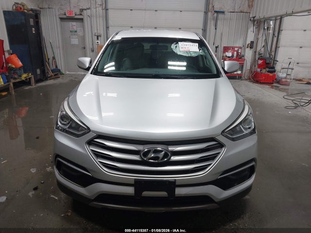 5XYZT3LB8HG496832 Hyundai Santa Fe Sport 2.4l