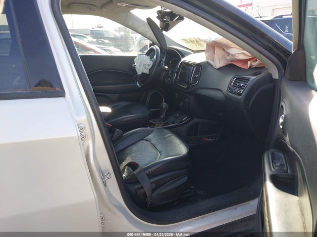 44115400 :رقم المزاد ، 3C4NJDCB4MT604523 vin ، 2021 Jeep Compass Limited 4x4 مزاد بيع