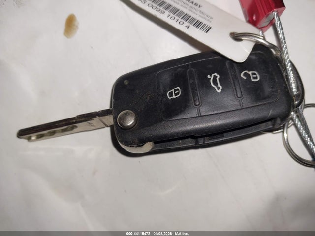 2017 VOLKSWAGEN TIGUAN WVGAV7AX1HK007075 Photo 10