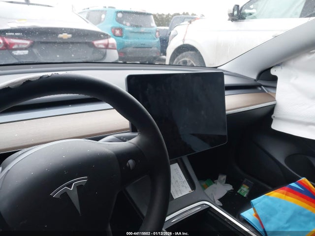 Tesla Model 3 Performance Dual Motor All-wheel Drive 2022 5YJ3E1EC7NF102959 Image 18