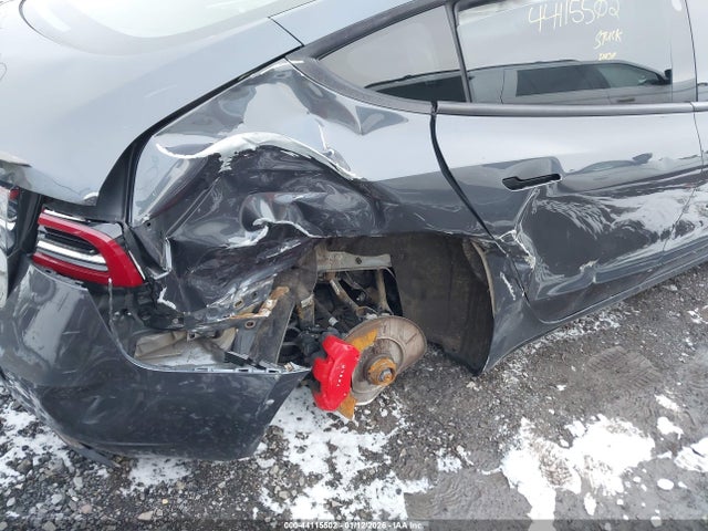 2022 TESLA MODEL 3 5YJ3E1EC7NF102959 Photo 5