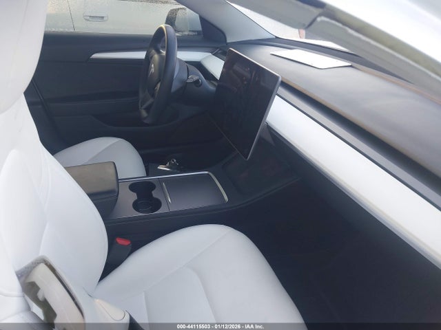2022 TESLA MODEL 3 5YJ3E1EB2NF115643 Photo 4