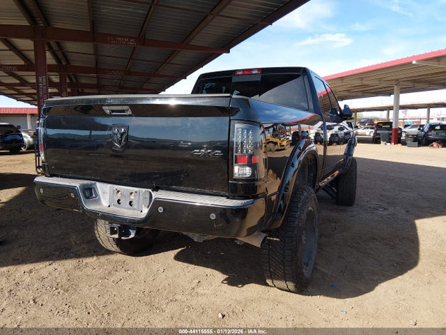 44115555 :رقم المزاد ، 3C6UR5DL0FG537116 vin ، 2015 Ram 2500 Big Horn مزاد بيع