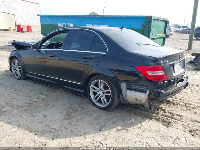 Продаж на аукціоні авто 2014 Mercedes-benz C-class C 250 Sport, vin: WDDGF4HBXER309915, номер лоту: 44115563