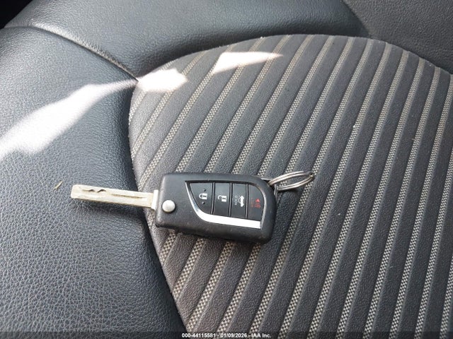 4T1G11AK6LU944816 Toyota CAMRY SE
