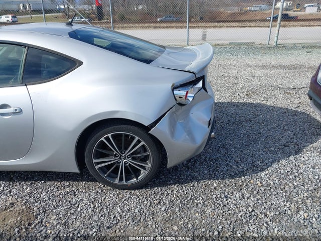 2013 SCION FR-S JF1ZNAA19D1716164 Photo 5