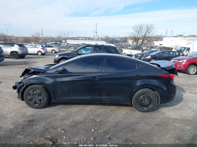 Hyundai ELANTRA SE 2016 5NPDH4AE1GH667250 Image 15
