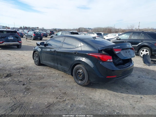 5NPDH4AE1GH667250 Hyundai ELANTRA SE